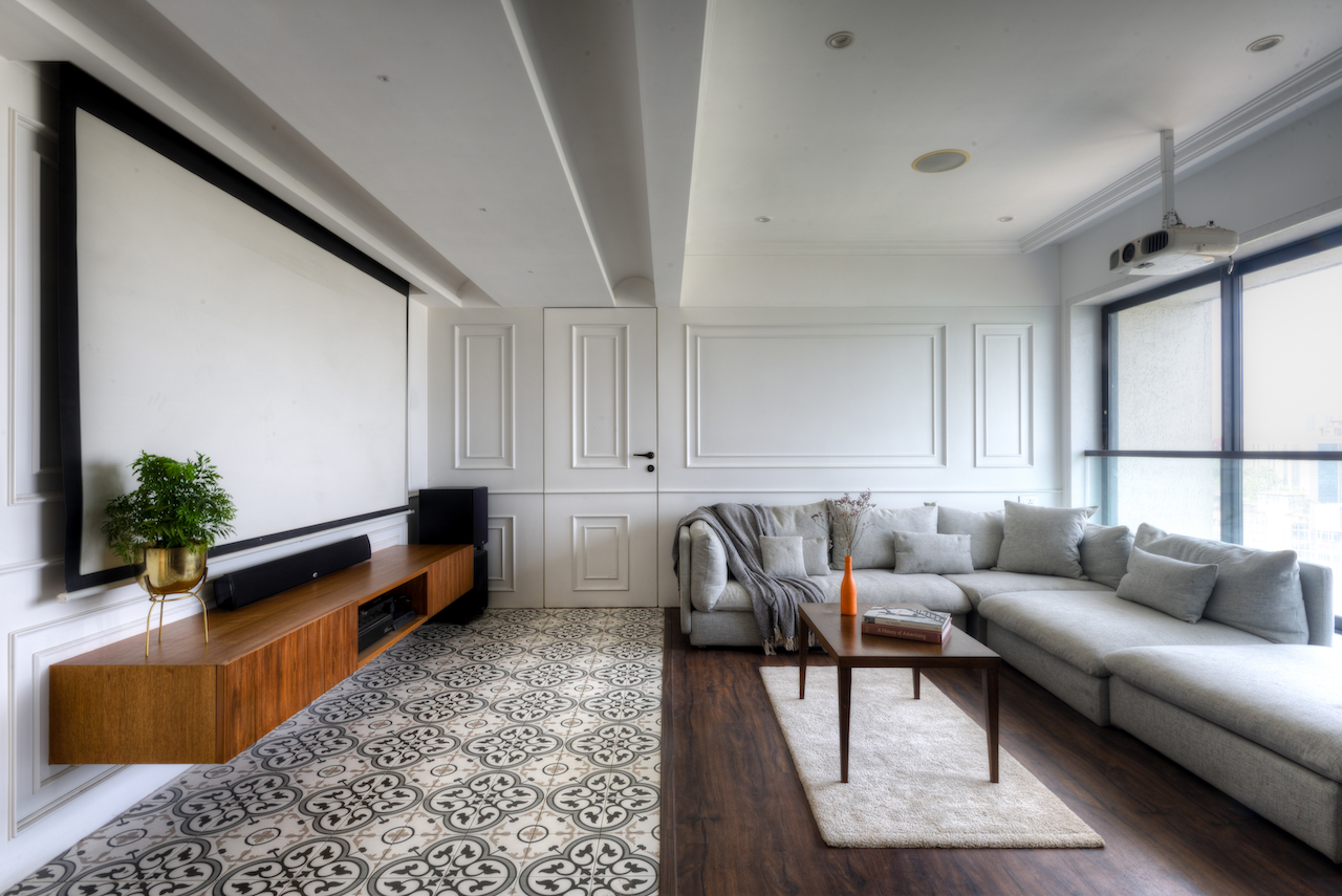 A Mumbai Bachelor Pad That’s Chic and Refreshing