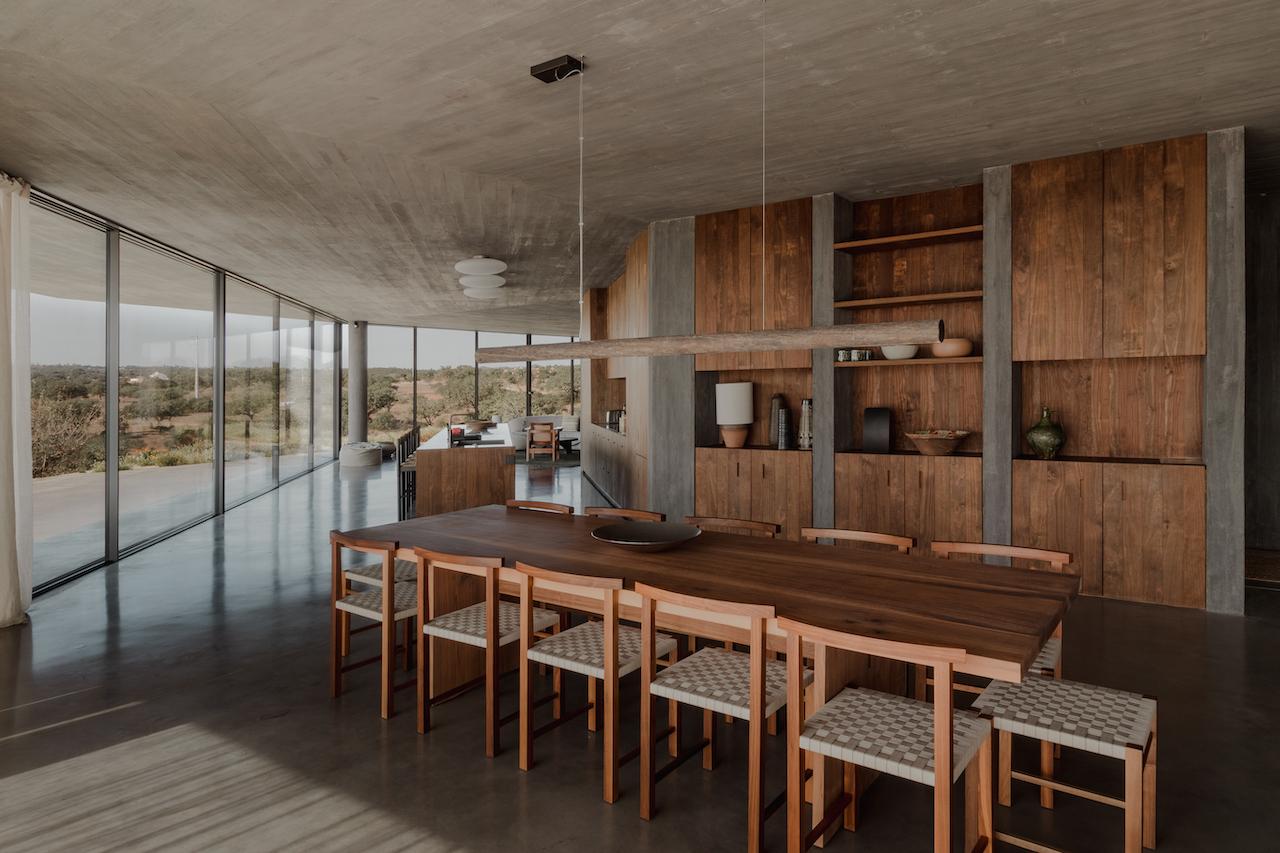 An Eco Vanguard House Designed with Sustainable Wood