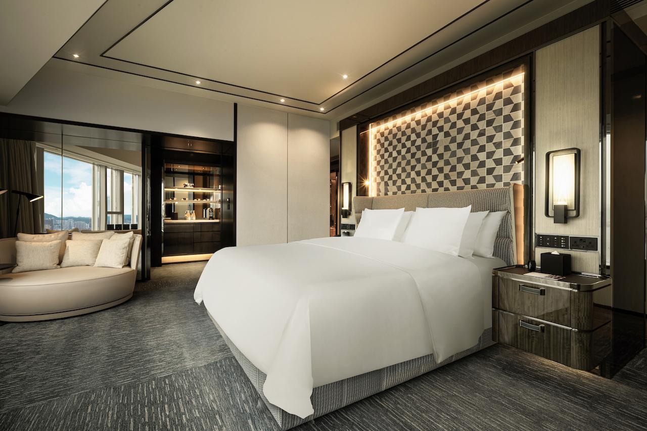 Four Seasons Hotel Hong Kong Unveils New Look