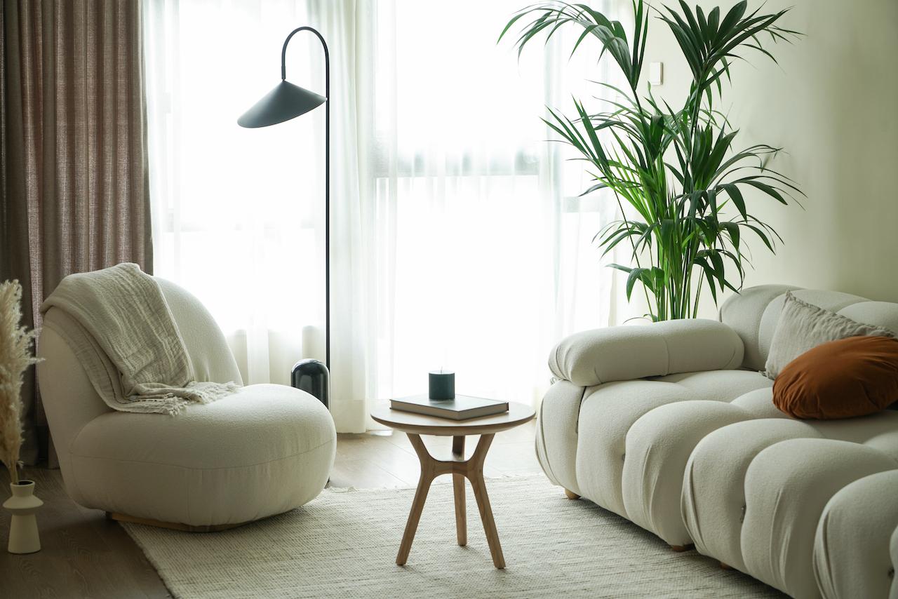 This 758-sq.ft. Hong Kong Home Evokes a Zen-like Sensibility