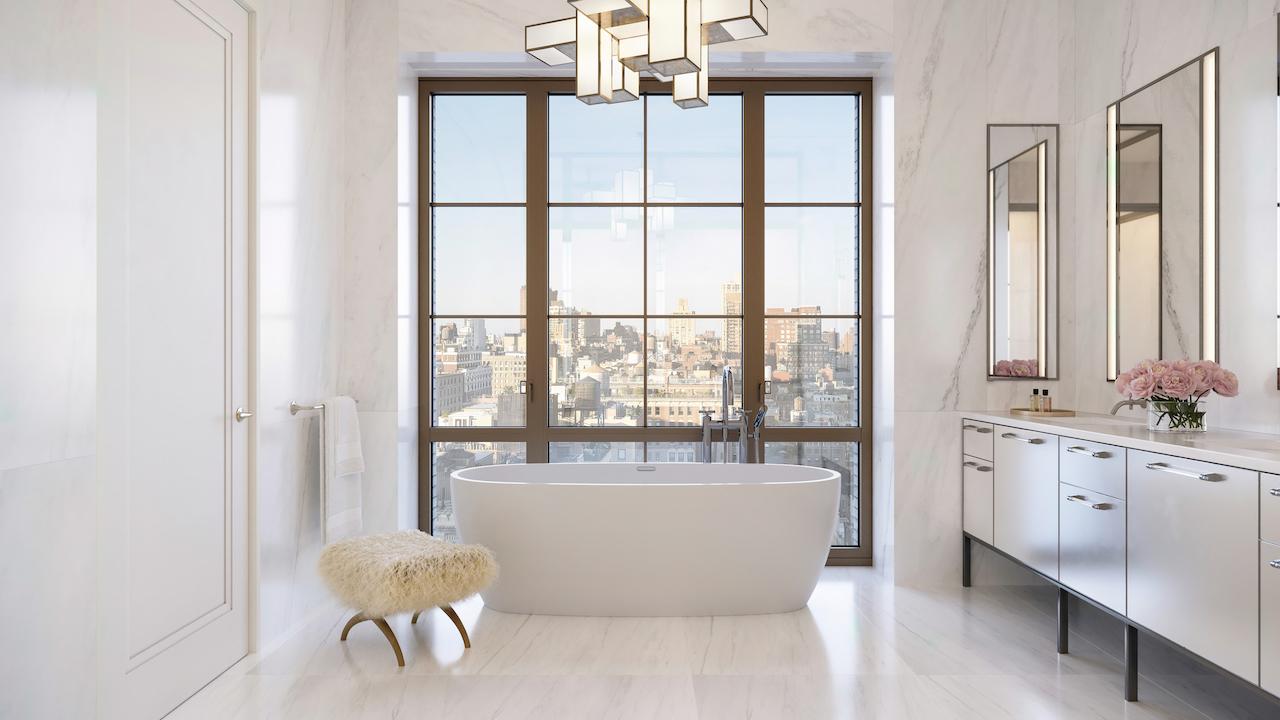 4 Captivating Bathrooms with a View