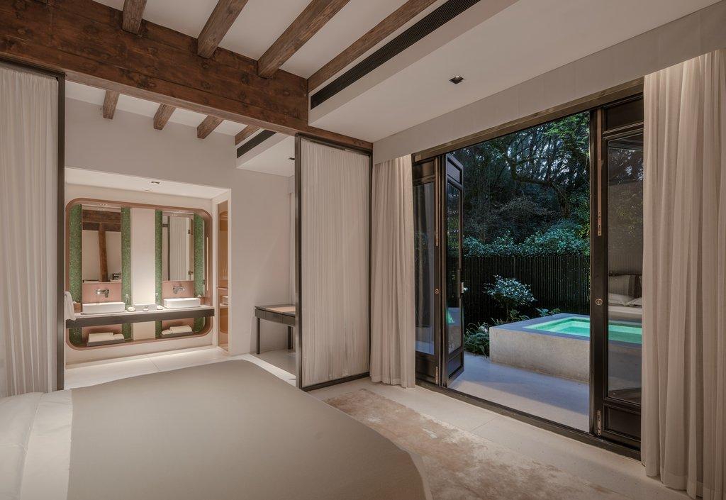 Step Inside a Tranquil Retreat in the Heart of a Forest within Hangzhou