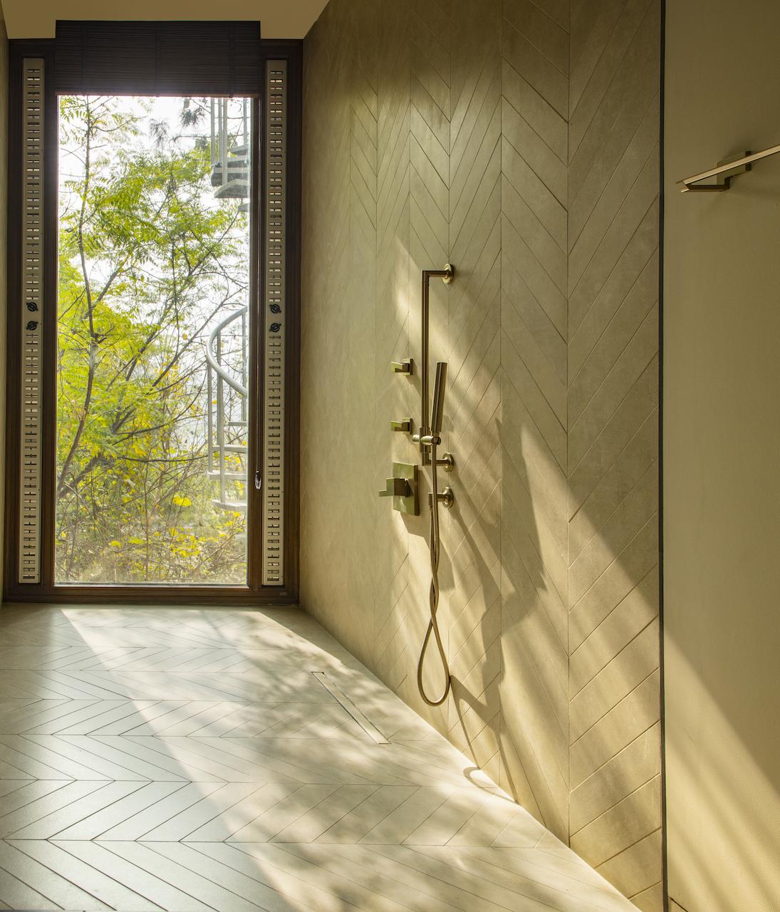 This New Delhi Home Blurs the Line Between Indoor and Outdoor Living