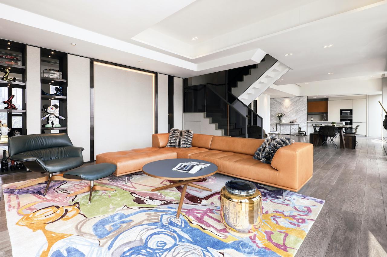 Doubling Up: This 2,800-sq.ft. Causeway Bay Duplex Lives a Happy Family