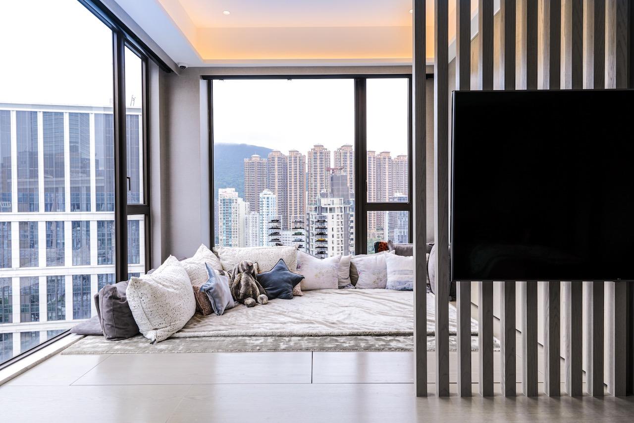 Doubling Up: This 2,800-sq.ft. Causeway Bay Duplex Lives a Happy Family