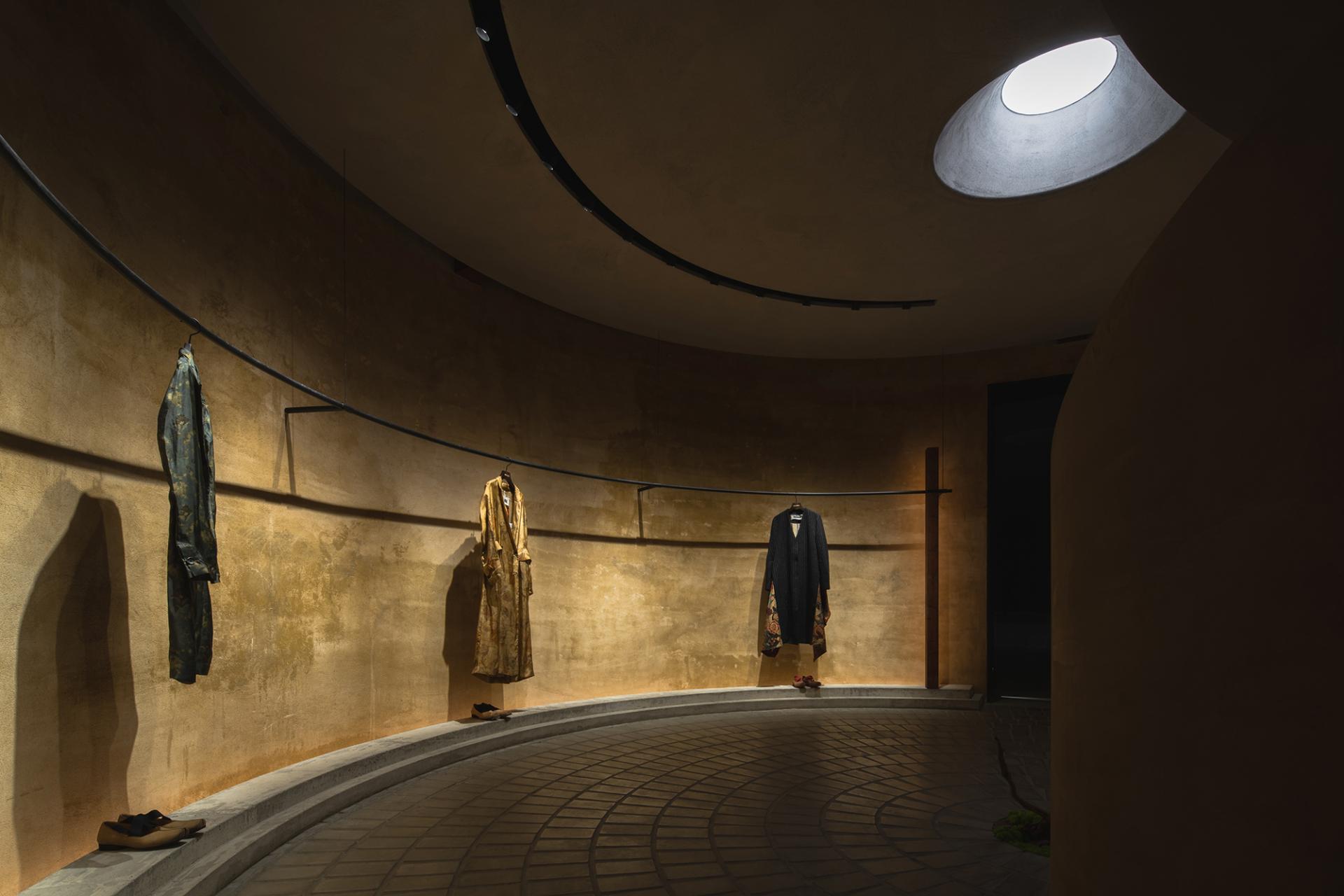 hug x UMA WANG Concept Store in Chengdu Revives Lost Pompeii Civilisation