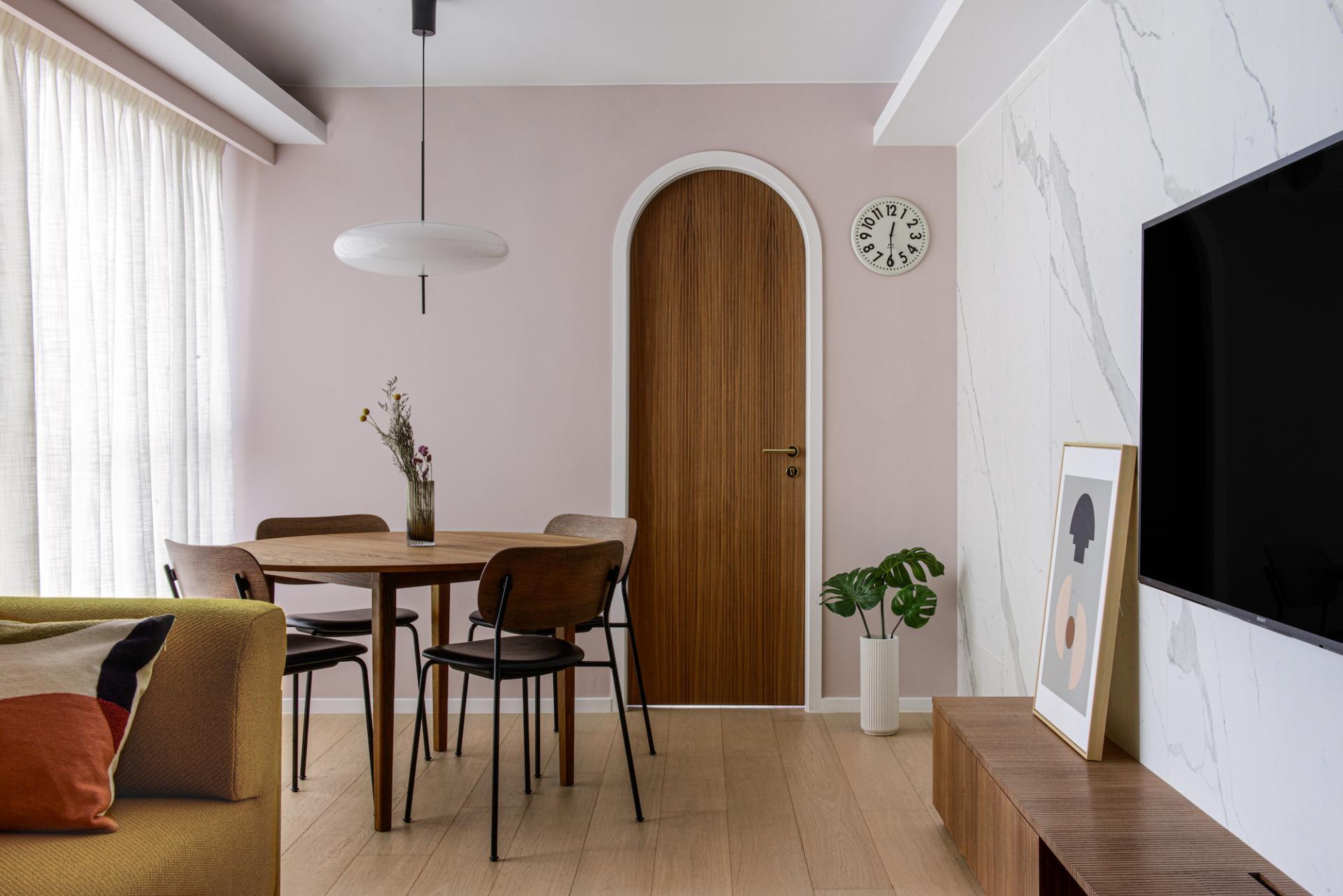 Step Inside a 627-sq.ft. Nordic Haven in Quarry Bay 