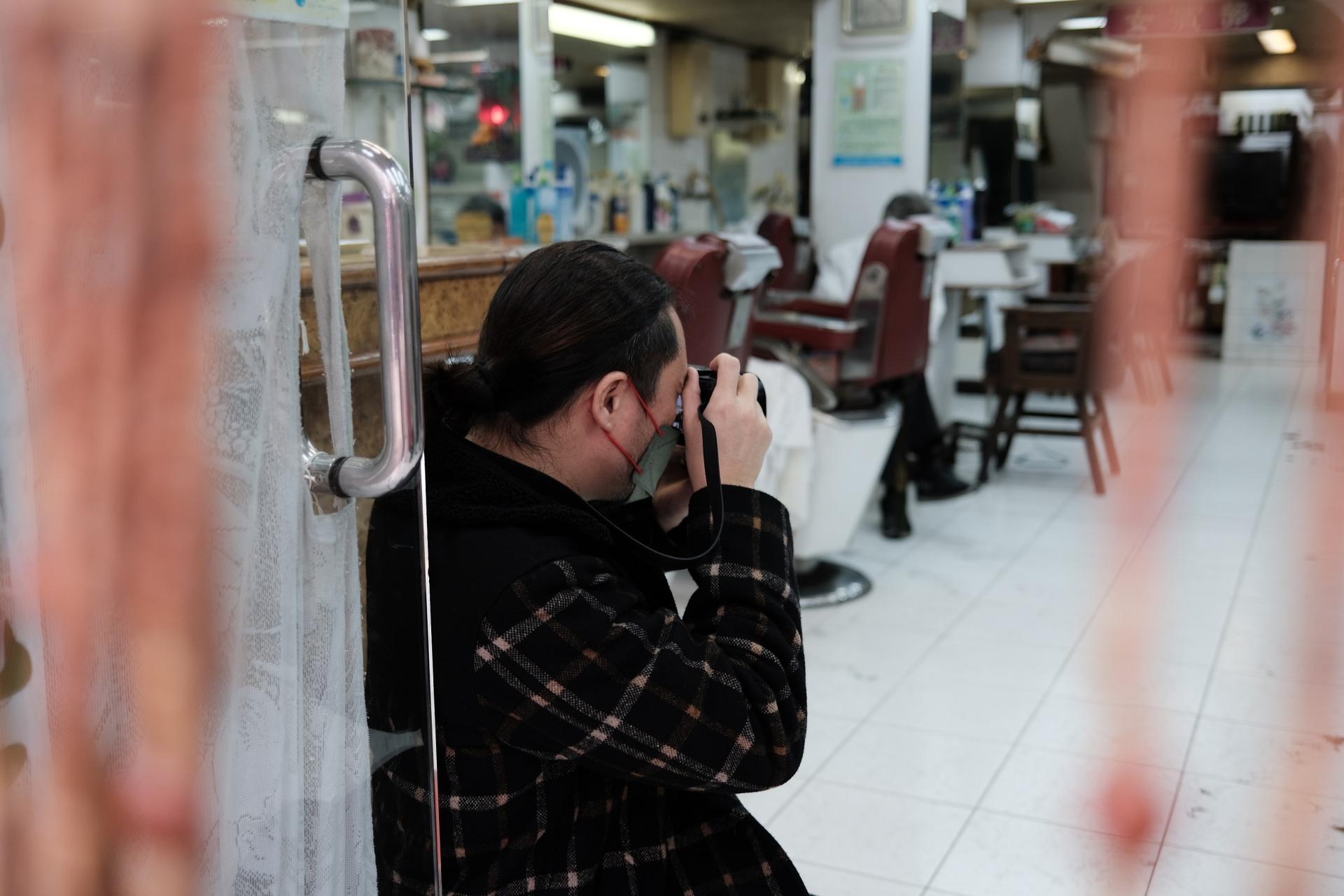 鄭中基攜手Leica香港，首個個人攝影展 「尋覓 . 港式」展出M11相機作品