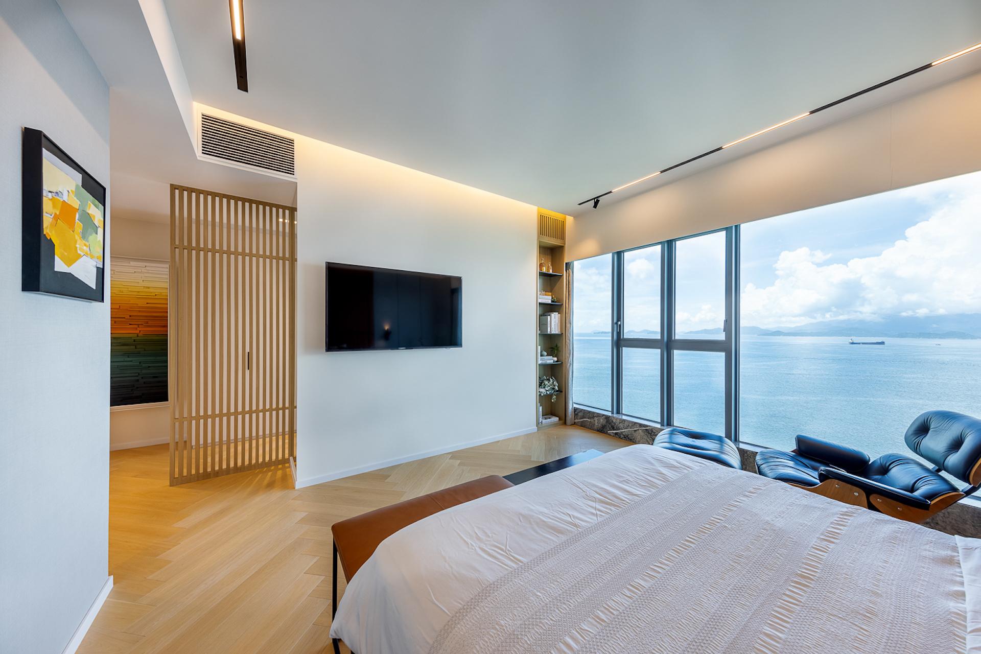 Inside a Family’s Sprawling 2,000-sq.ft. Home in Hong Kong’s Southside
