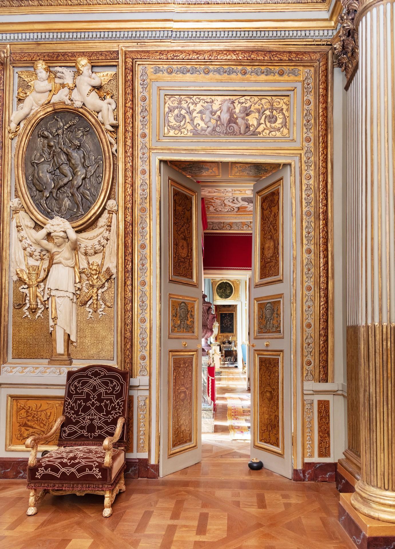 Sotheby’s to Auction Treasures Housed in One of Paris’ Most Historic Buildings