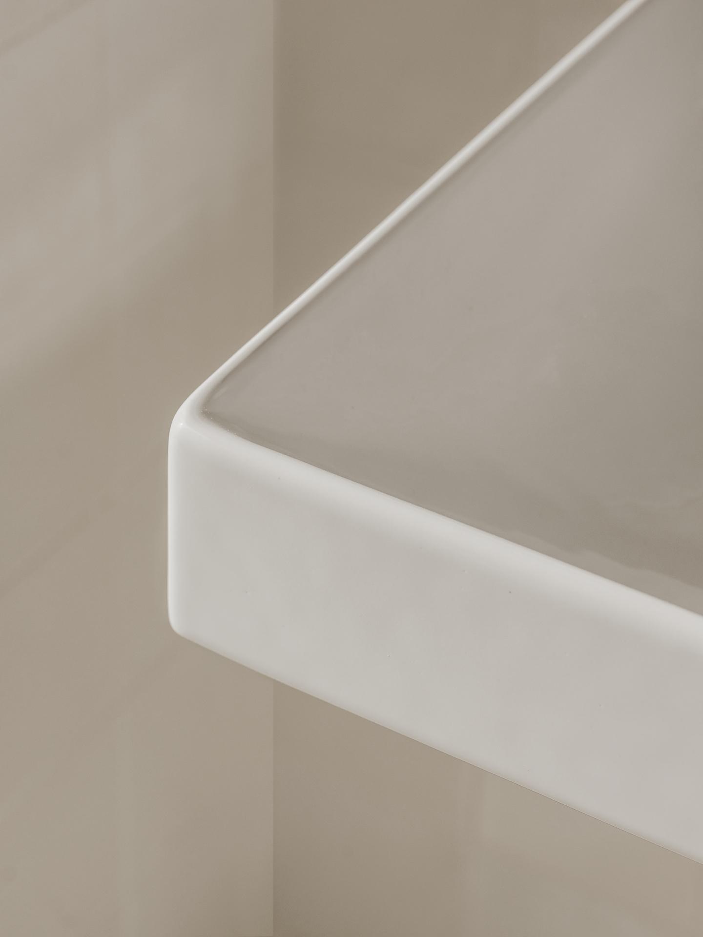 Infuse Mediterranean Style into Your Bathroom with Roca’s Ona Collection 