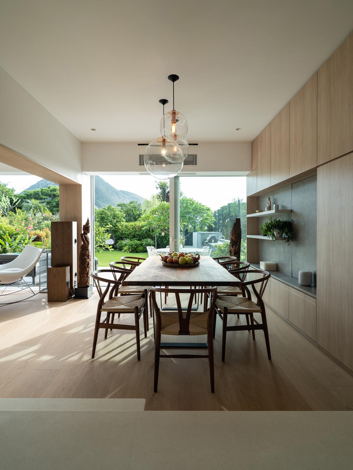 In Hong Kong’s Southside, a Splendid 2,000-sq.ft. Residence is Cocooned by Nature 