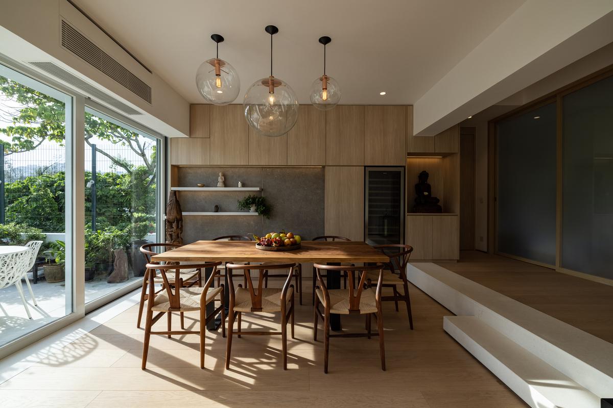 In Hong Kong’s Southside, a Splendid 2,000-sq.ft. Residence is Cocooned by Nature 