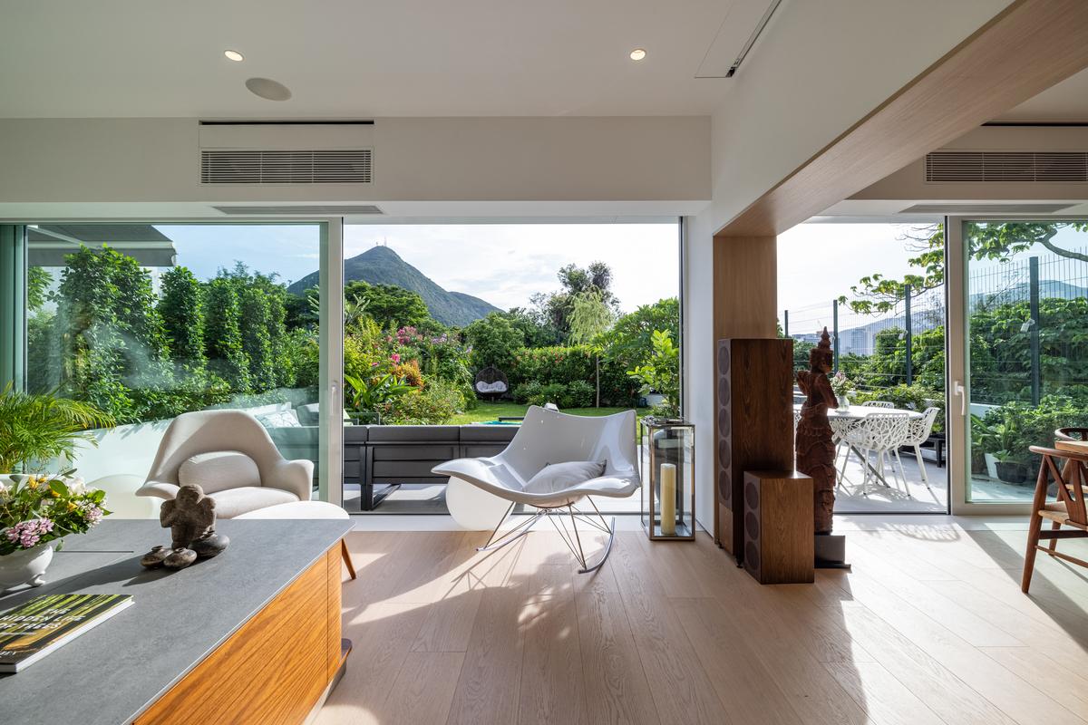 In Hong Kong’s Southside, a Splendid 2,000-sq.ft. Residence is Cocooned by Nature 