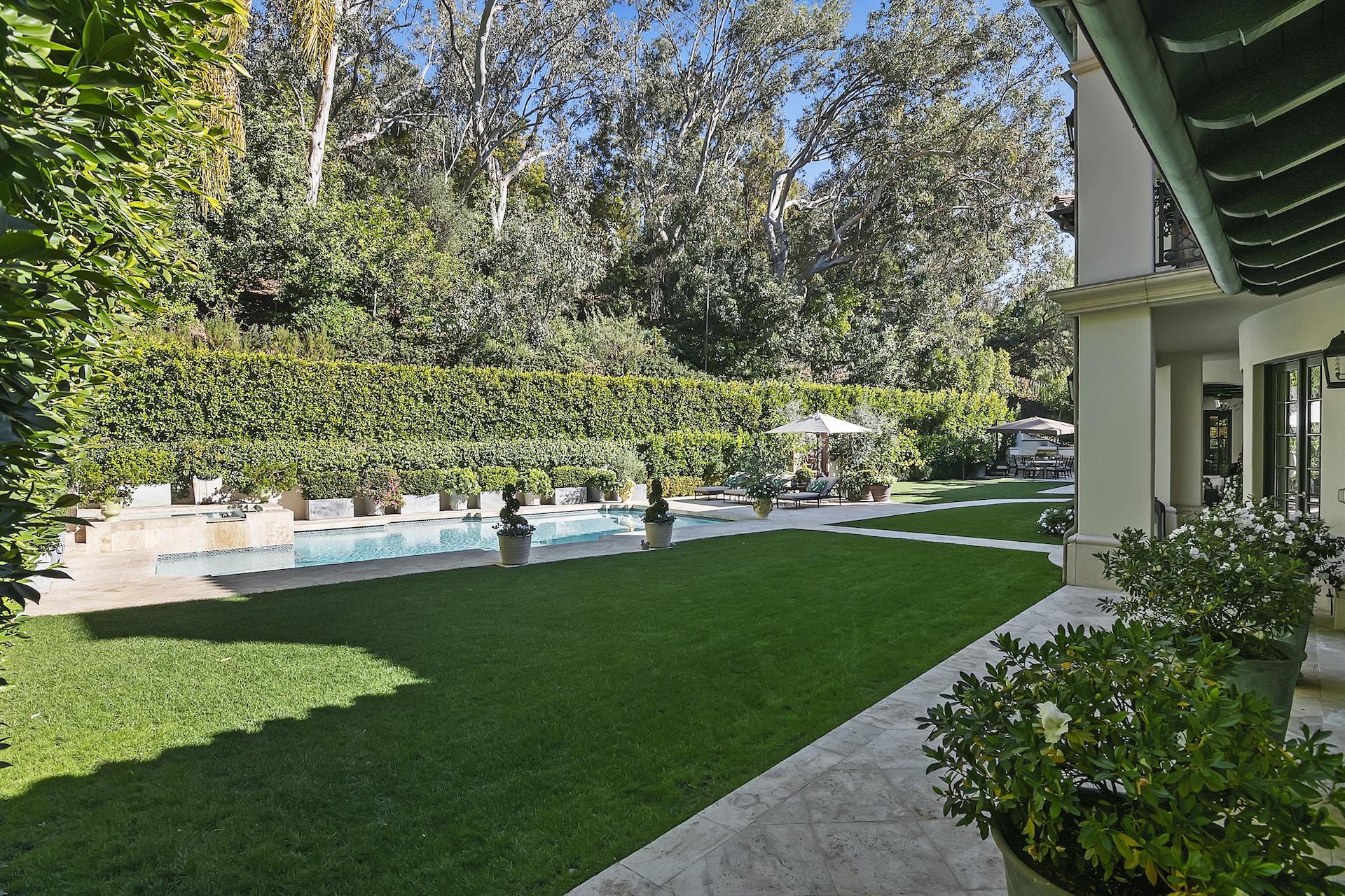 Sofía Vergara and Joe Manganiello's Beverly Hills Home Hits the Market for $19.6M