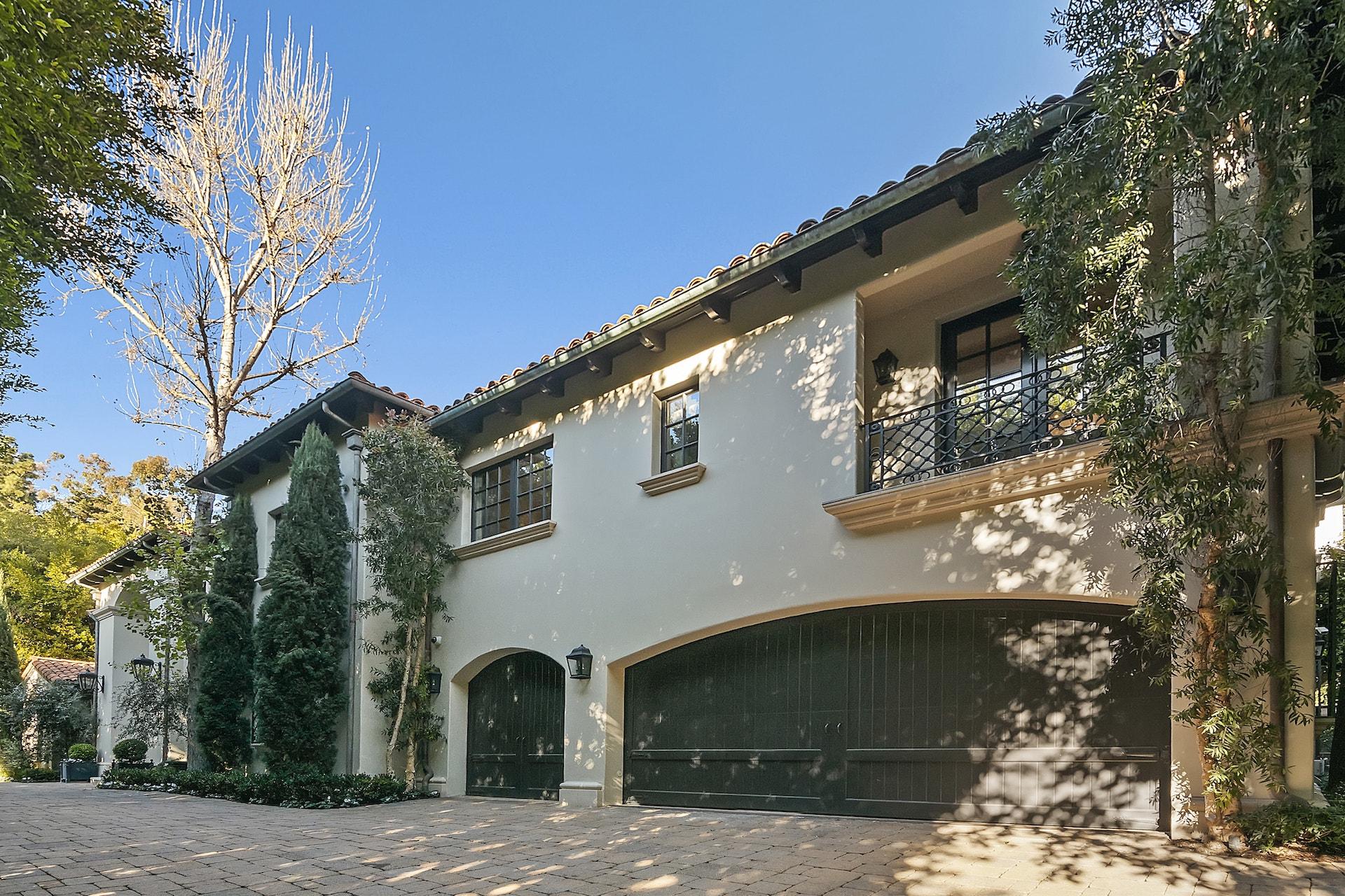 Sofía Vergara and Joe Manganiello's Beverly Hills Home Hits the Market for $19.6M