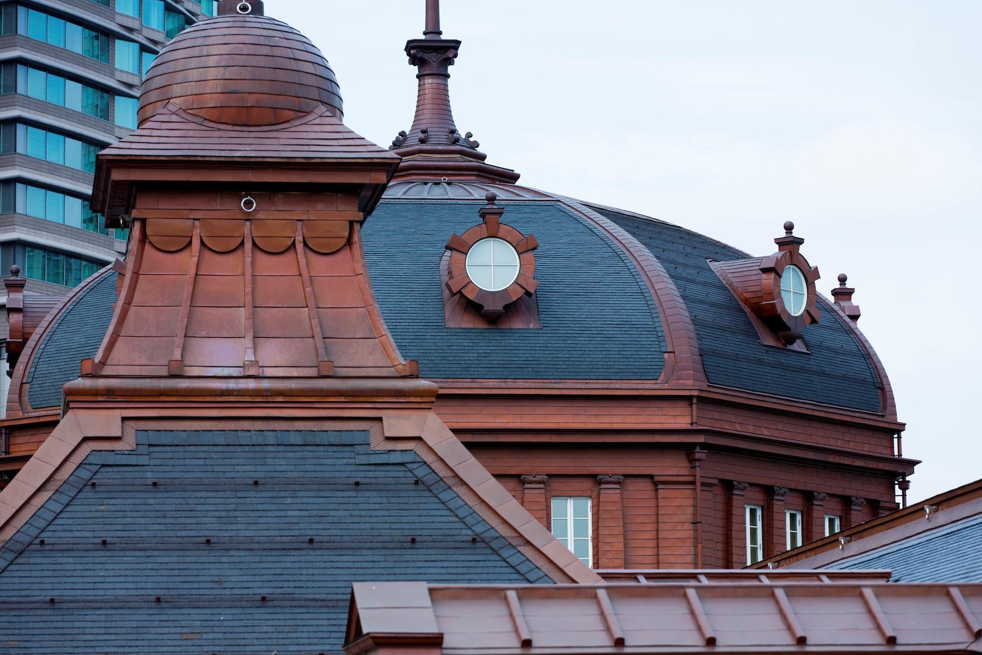 This Grand Tokyo Station Has Its Very Own Swanky Hotel 