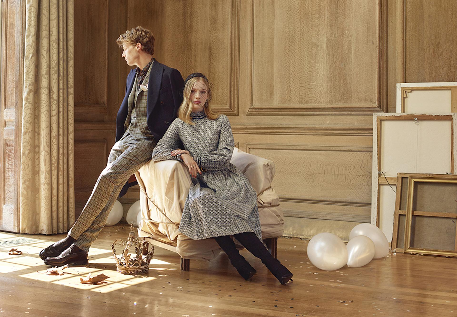 A Classic Thames House Inspires DAKS’s Autumn/Winter 2022 Collection