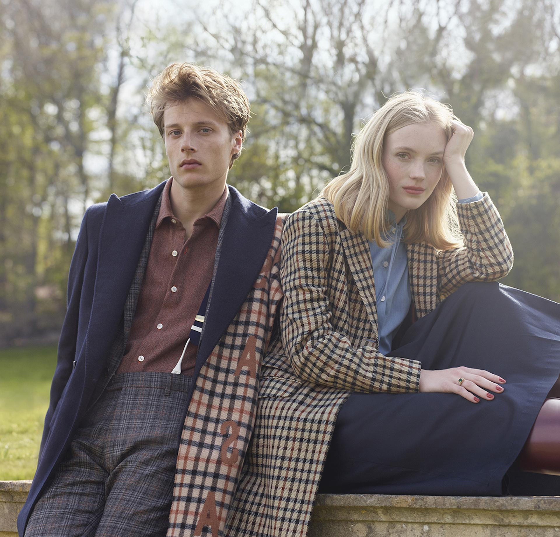 A Classic Thames House Inspires DAKS’s Autumn/Winter 2022 Collection