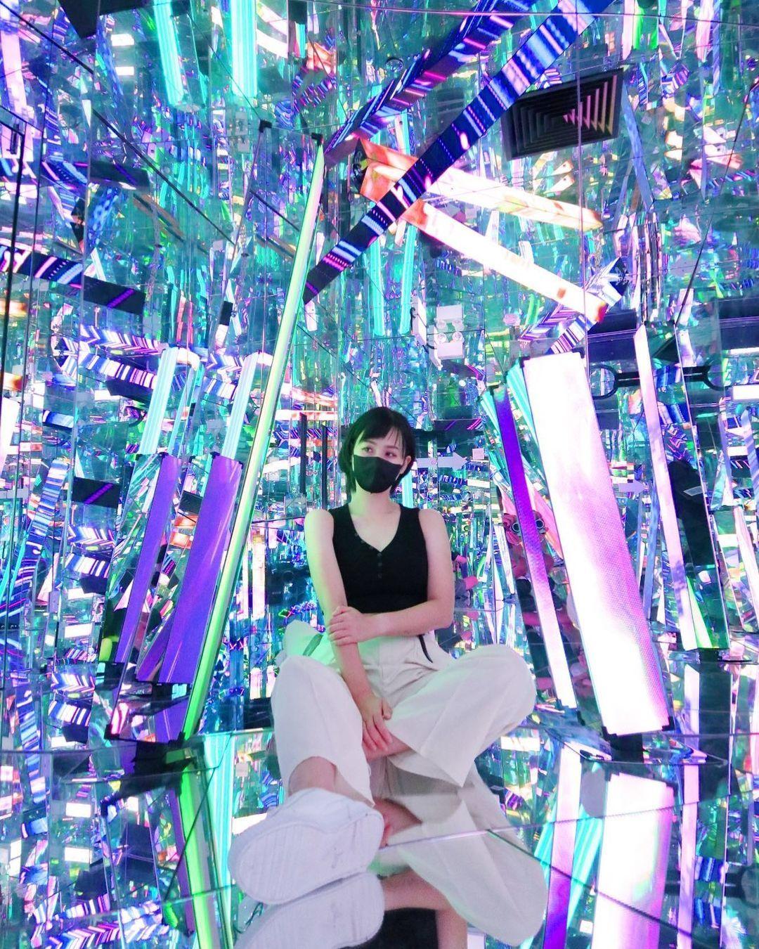 沉浸式視覺「捉光」體驗：GO Museum《Cyber X 2.0》互動藝術展覽