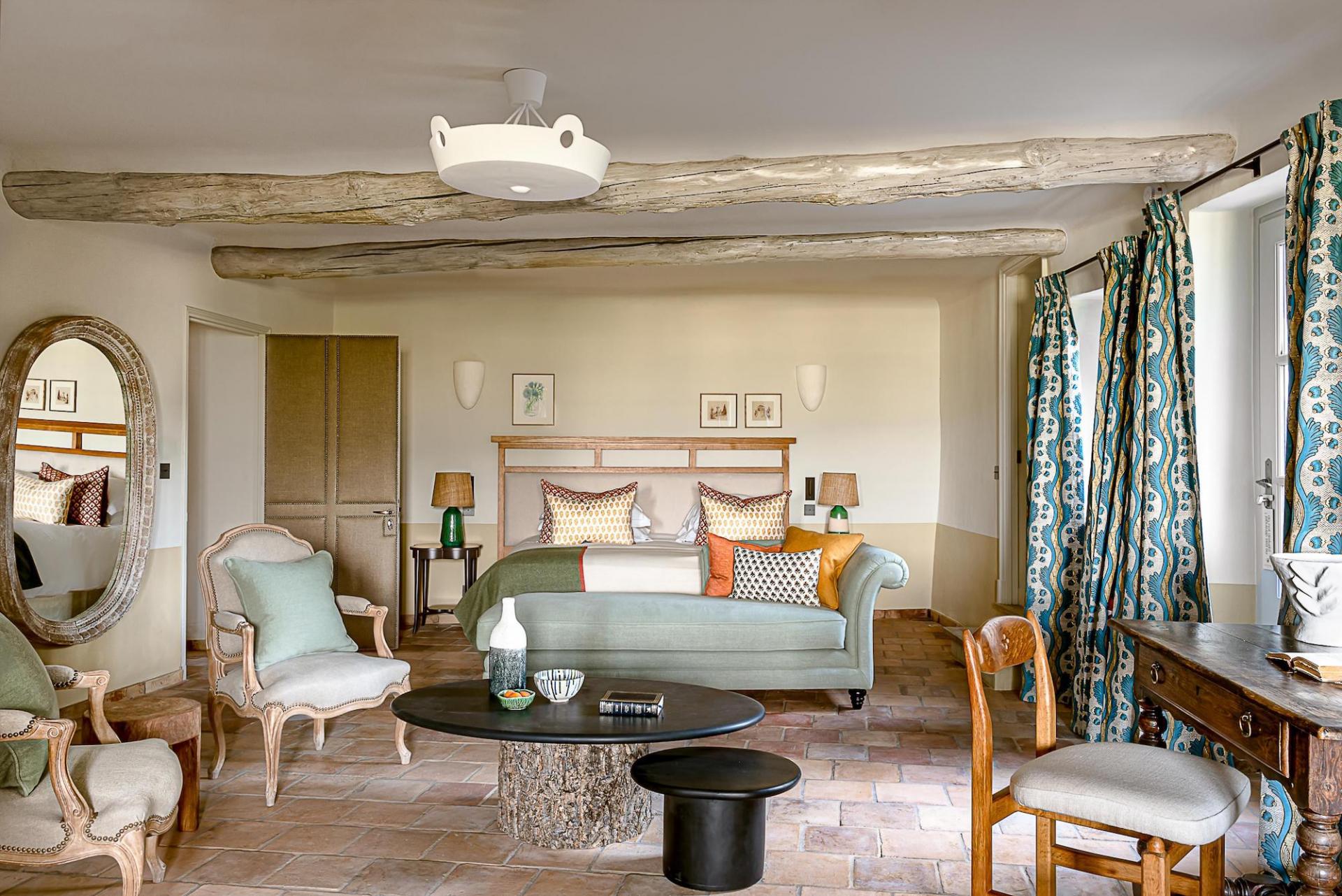 Experience the Art of Living at Hôtel Crillon Le Brave in Provence