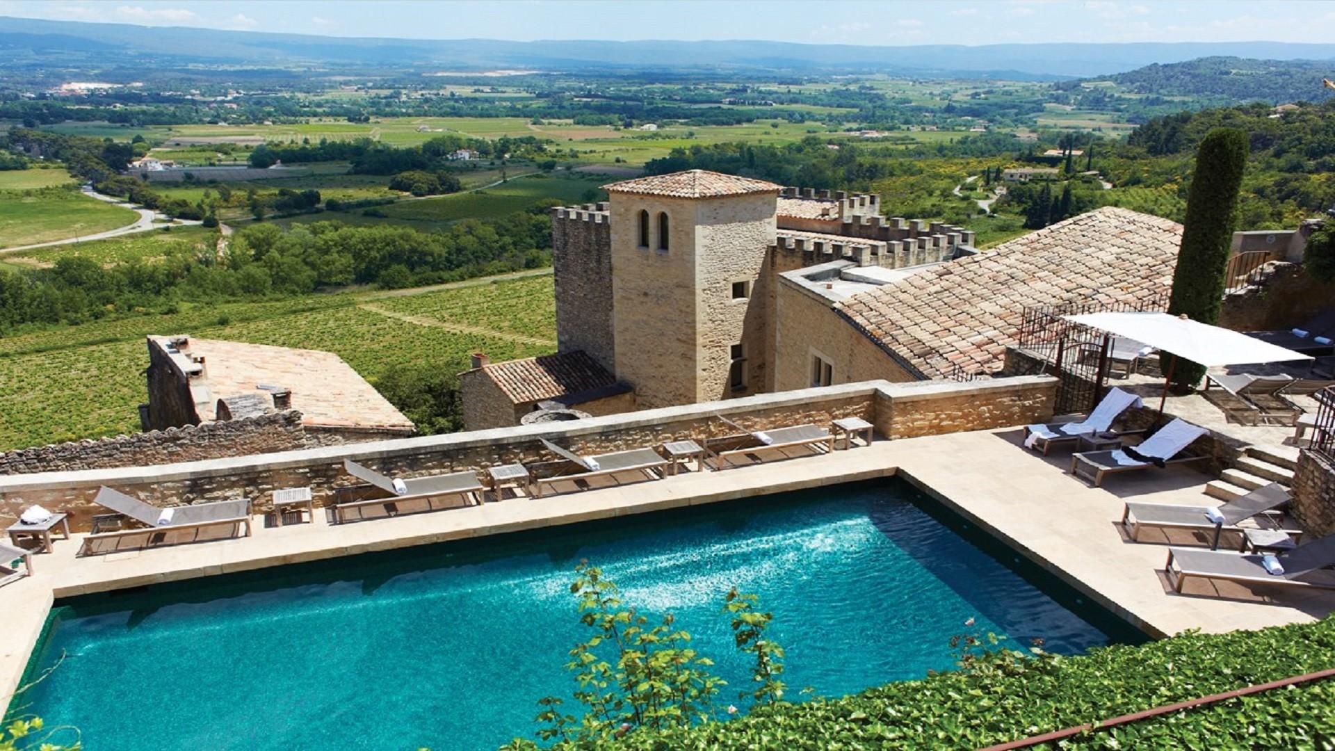 Experience the Art of Living at Hôtel Crillon Le Brave in Provence