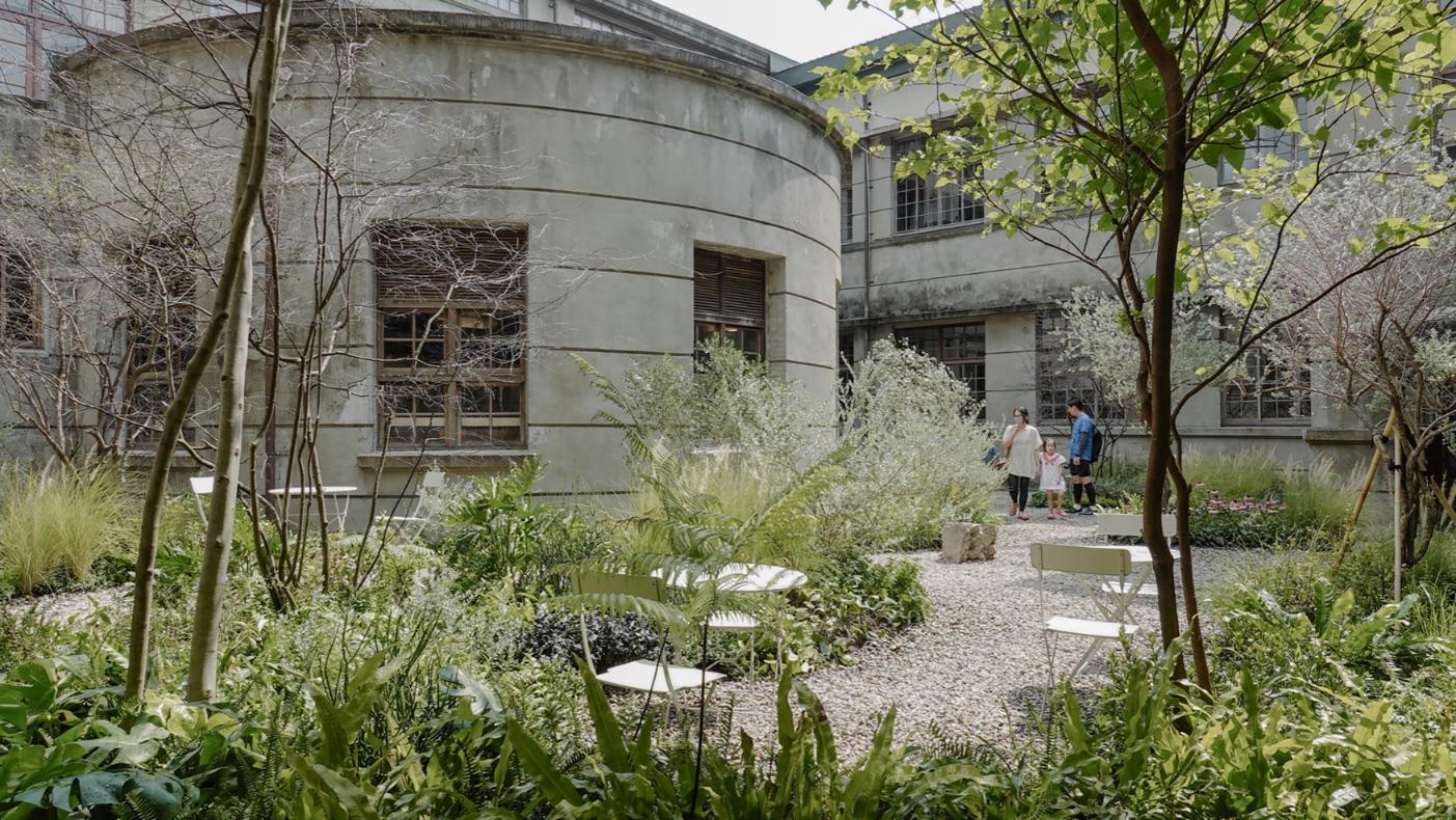 An 83-year-old Taipei bathhouse is transformed into a library and cultural venue