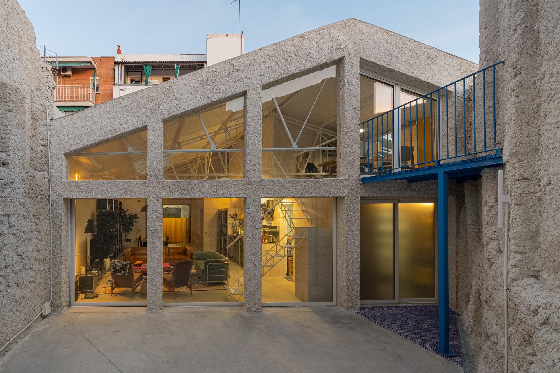 Blasón breathes and lives in Madrid’s industrial heritage
