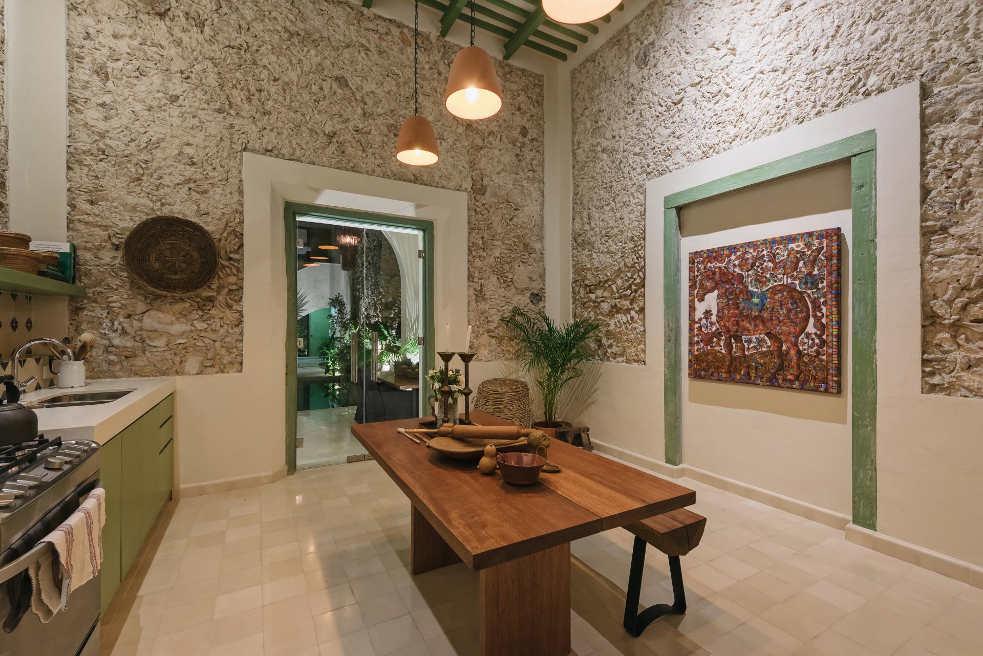 This Mexican colonial house is a contemporary oasis in the city centre 