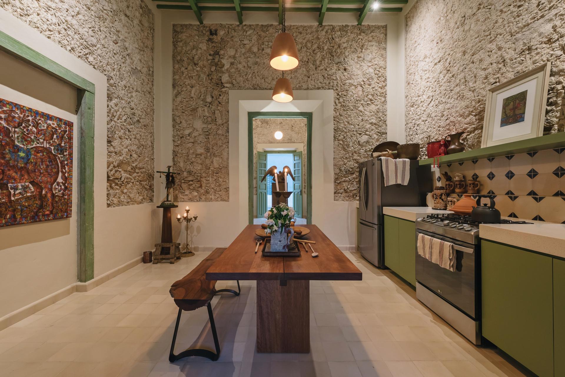 This Mexican colonial house is a contemporary oasis in the city centre 