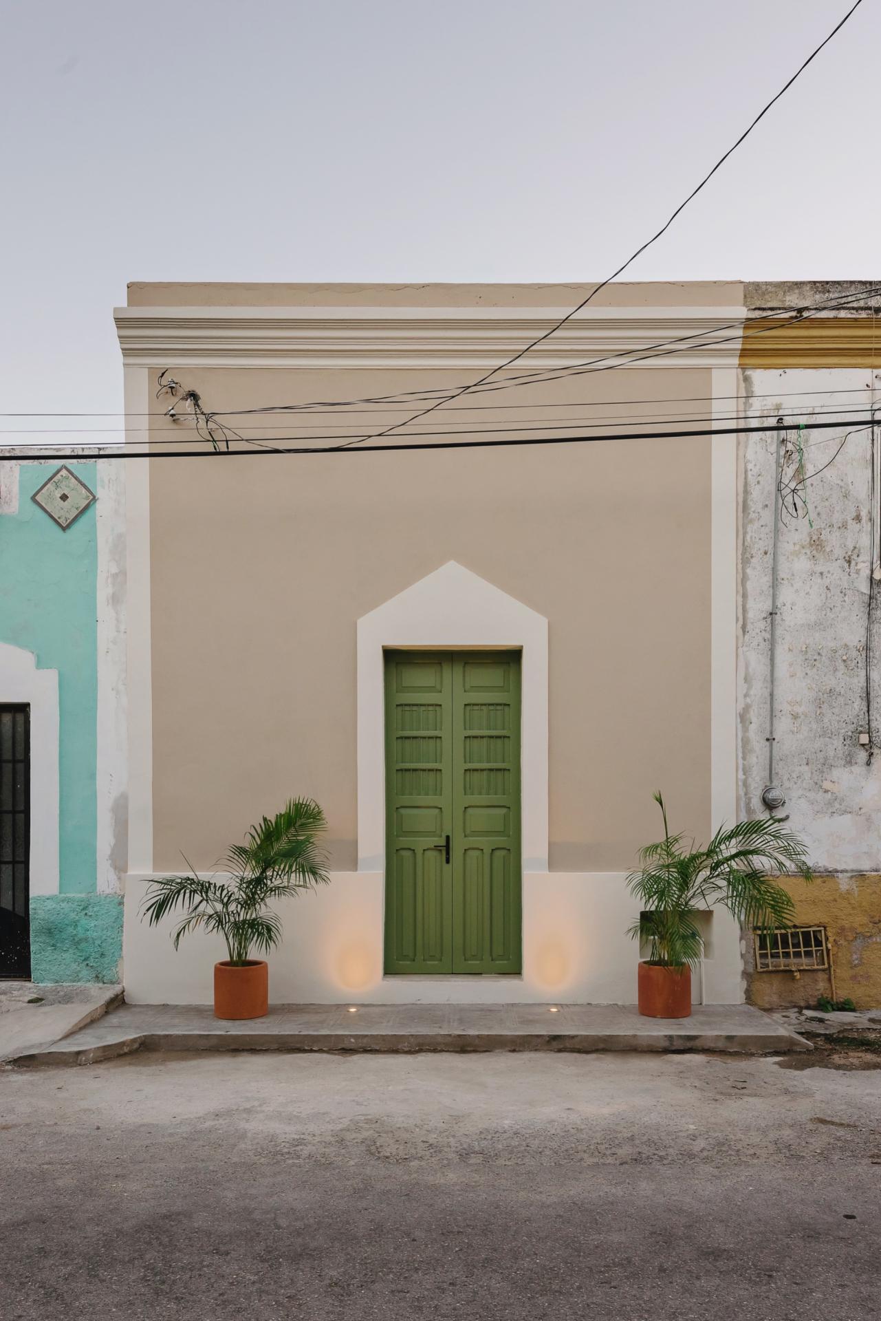 This Mexican colonial house is a contemporary oasis in the city centre 