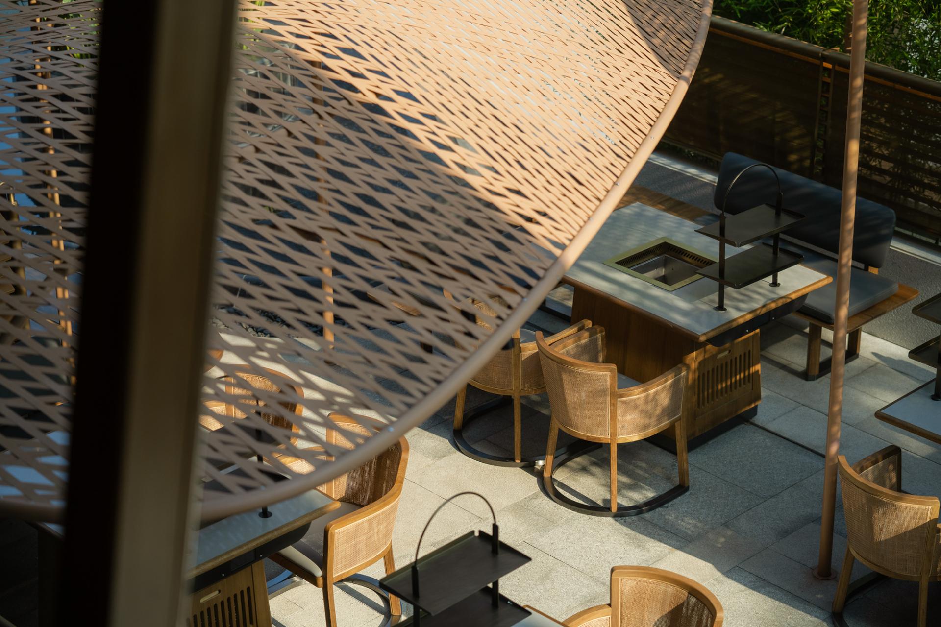 This modern hotpot restaurant in Sichuan is a stunning bamboo oasis