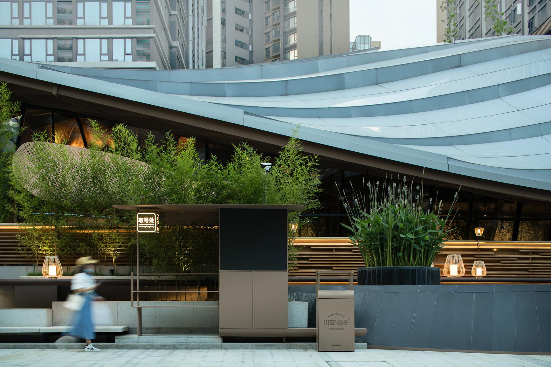 This modern hotpot restaurant in Sichuan is a stunning bamboo oasis