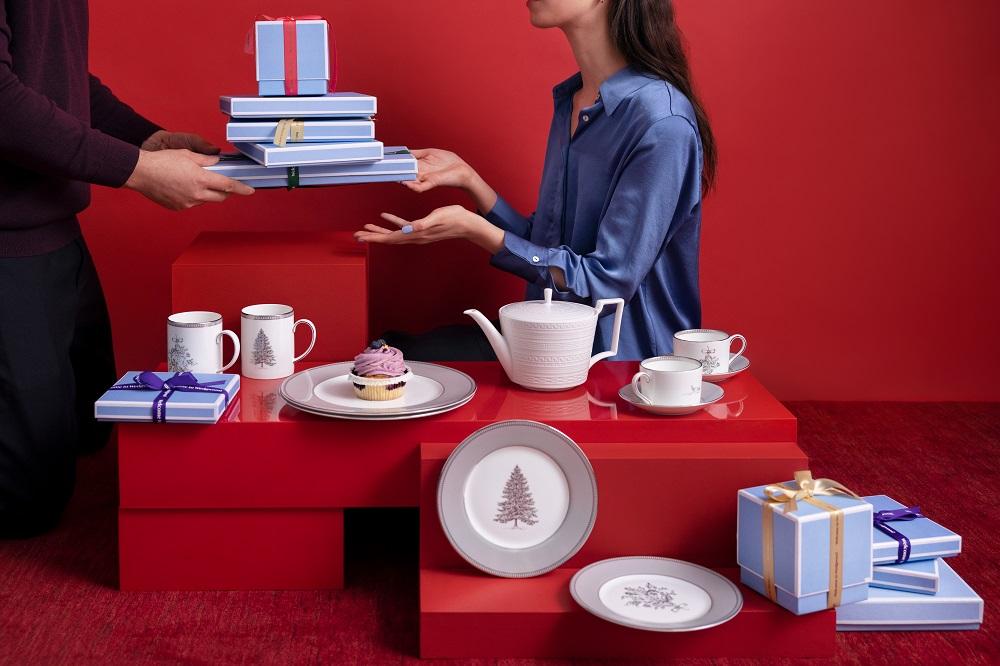 爲空間中更添聖誕節慶氛圍 ！Wedgwood推出限量餐瓷與日曆禮盒