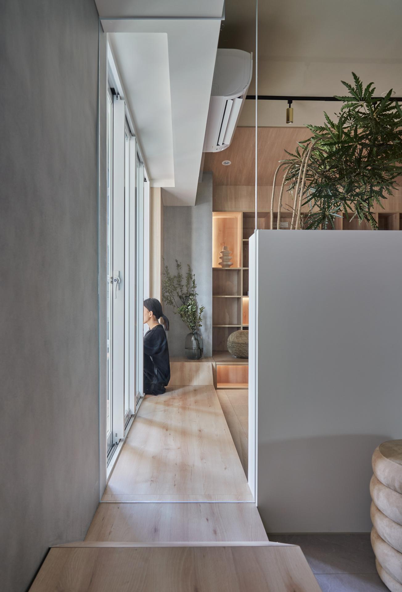 This 1,173 sq. ft. house in Taipei floats in fluidity