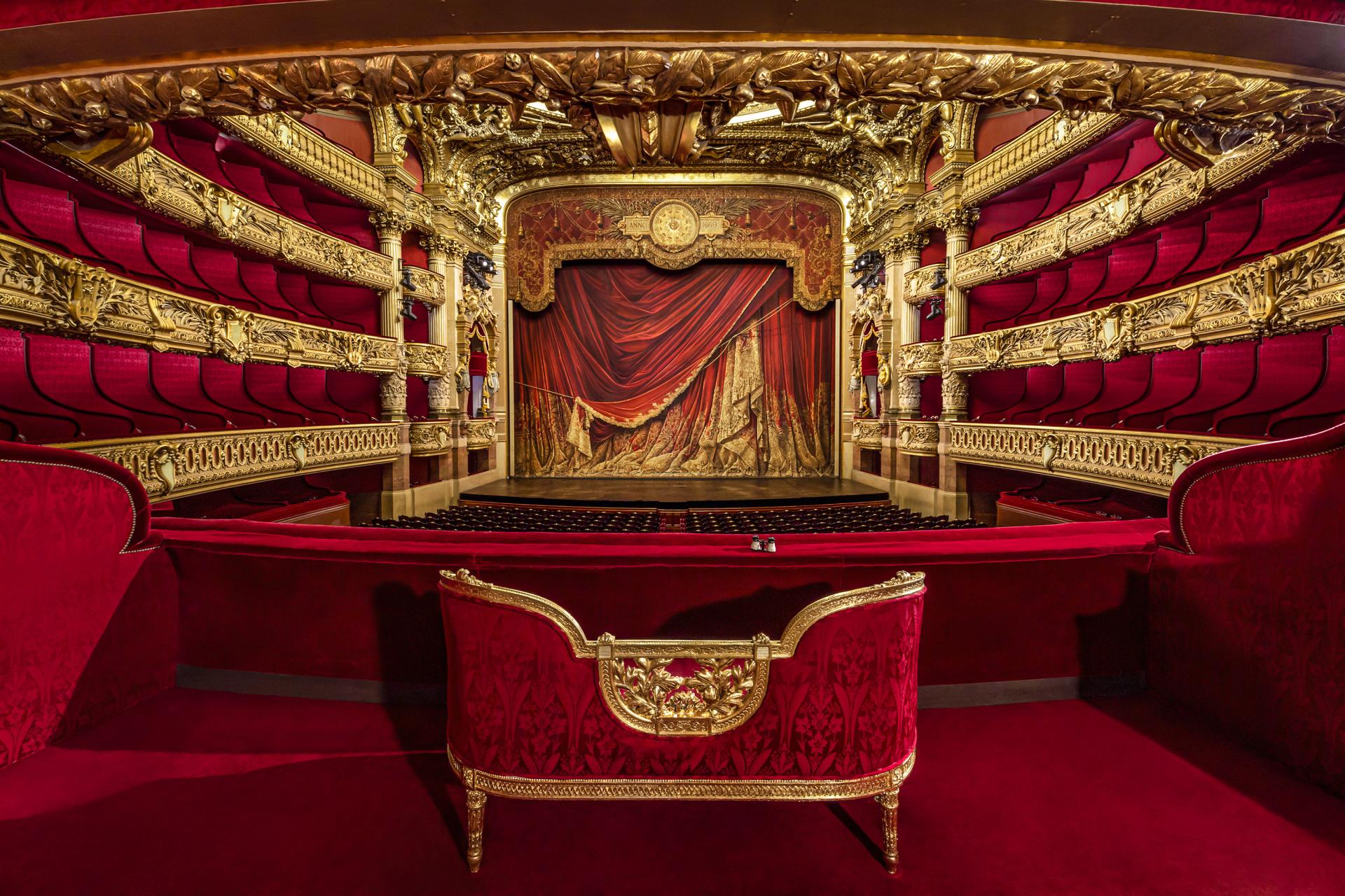 AirBnB is now offering a 'Phantom of the Opera'-themed stay at the Palais Garnier in Paris