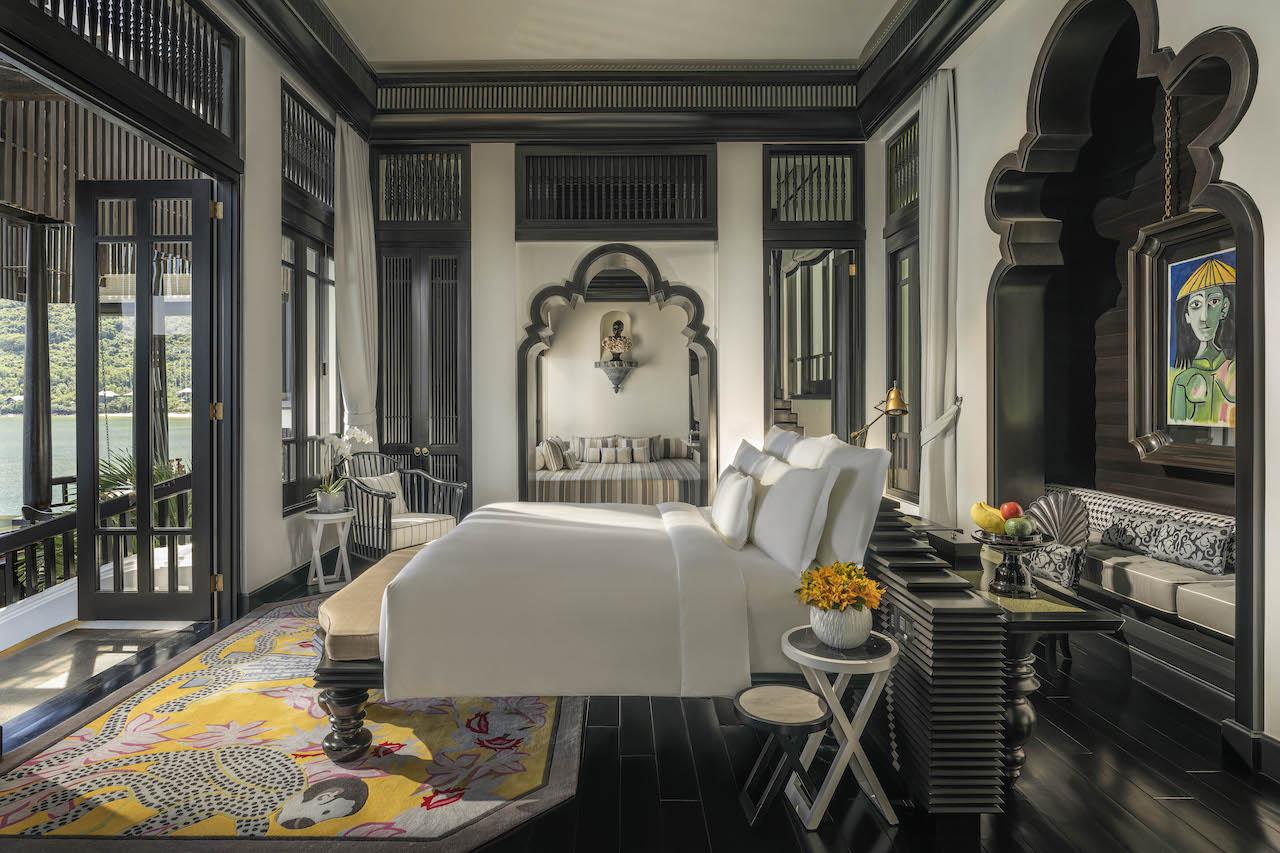 This stunning hotel in Vietnam draws design inspiration from the breathtaking Son Tra Peninsula