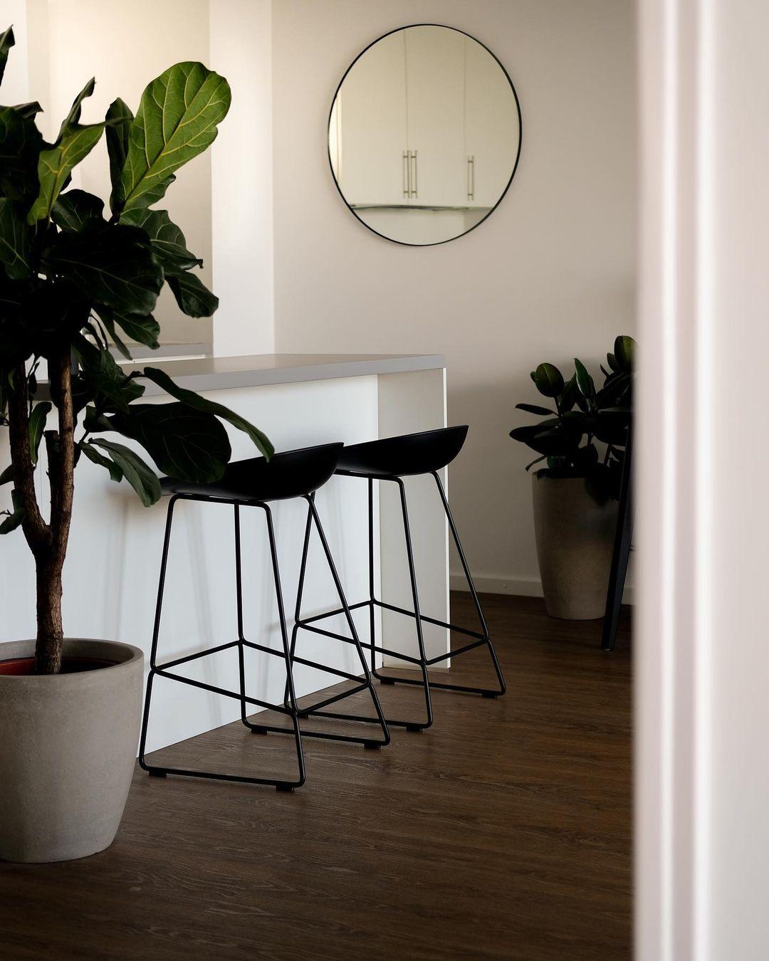 Inside a Munich-based designer’s 590 sq. ft. sleek, warm minimalist apartment