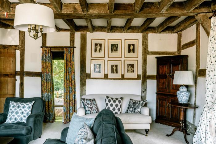 Historic Real Estate: King Henry VIII’s Gift to Anne of Cleeves Hits The Market for $2.5 Million – Peek Inside a 15th Century Tudor Home