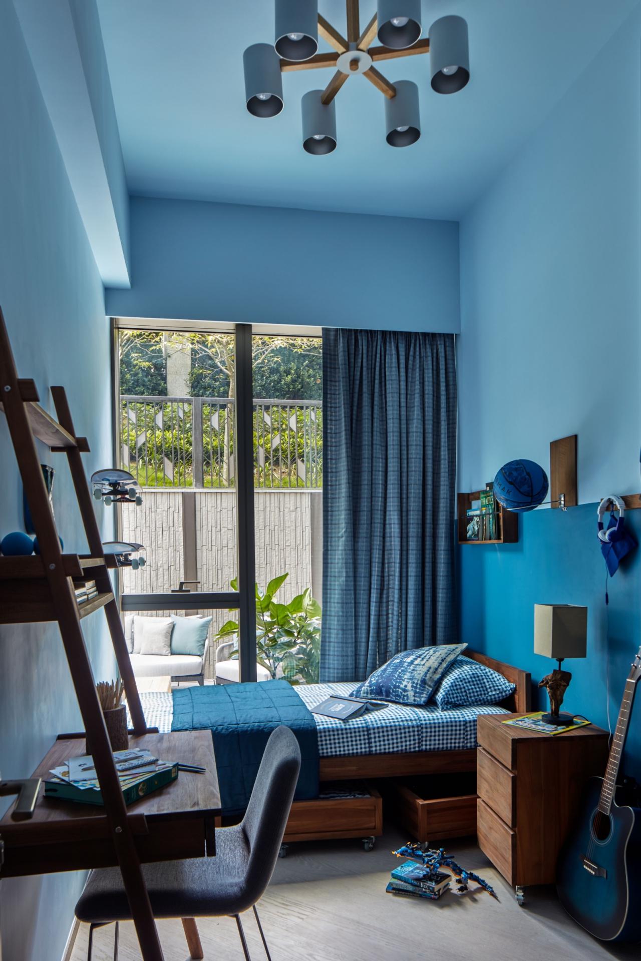 馬鞍山四房住宅單位，以木家具帶出時尚色彩與活力