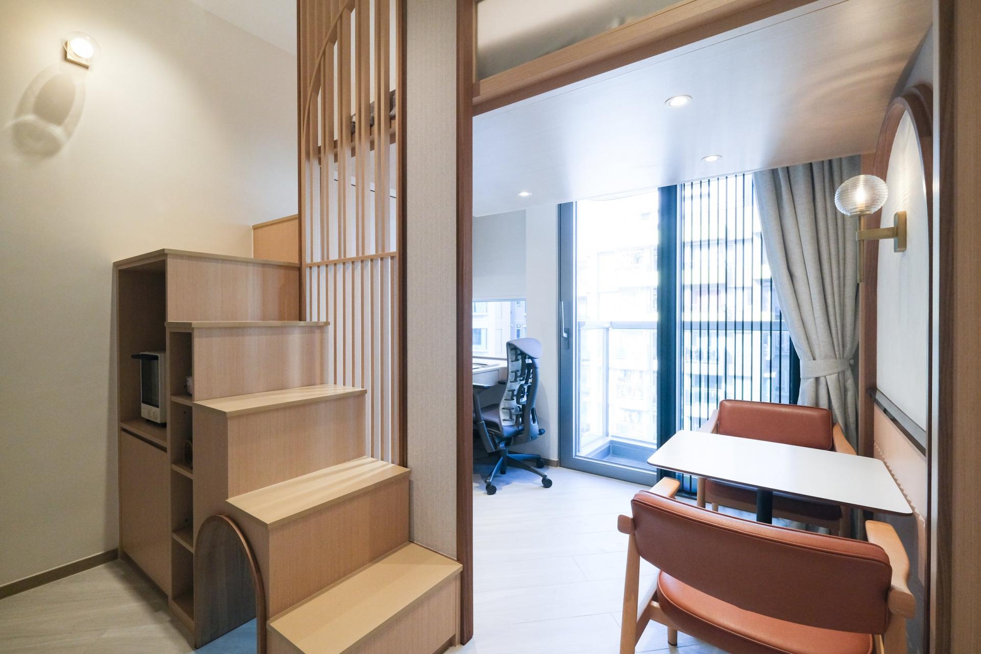 This 200 sq. ft. Kowloon Flat Imbued with Italian Charm is Home to a Woman and Her Cat