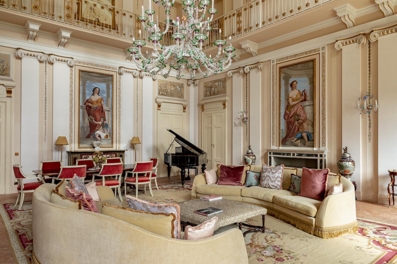 意大利科莫湖畔的奢華酒店，曾是劇作家貝里尼的家
