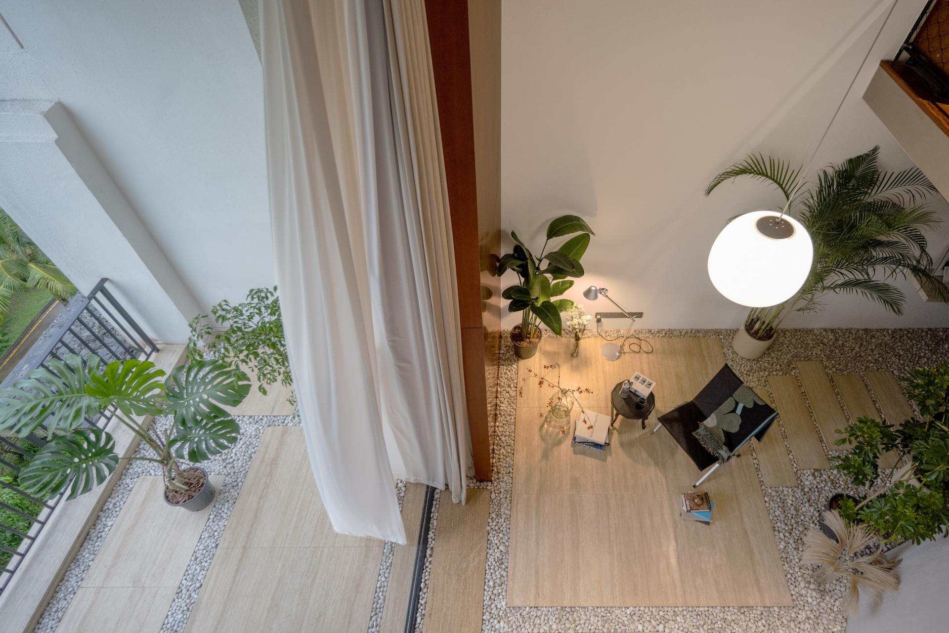 Escape to Tranquility: Tour a Breathtaking 1600 sq ft Garden Loft in Haikou, China