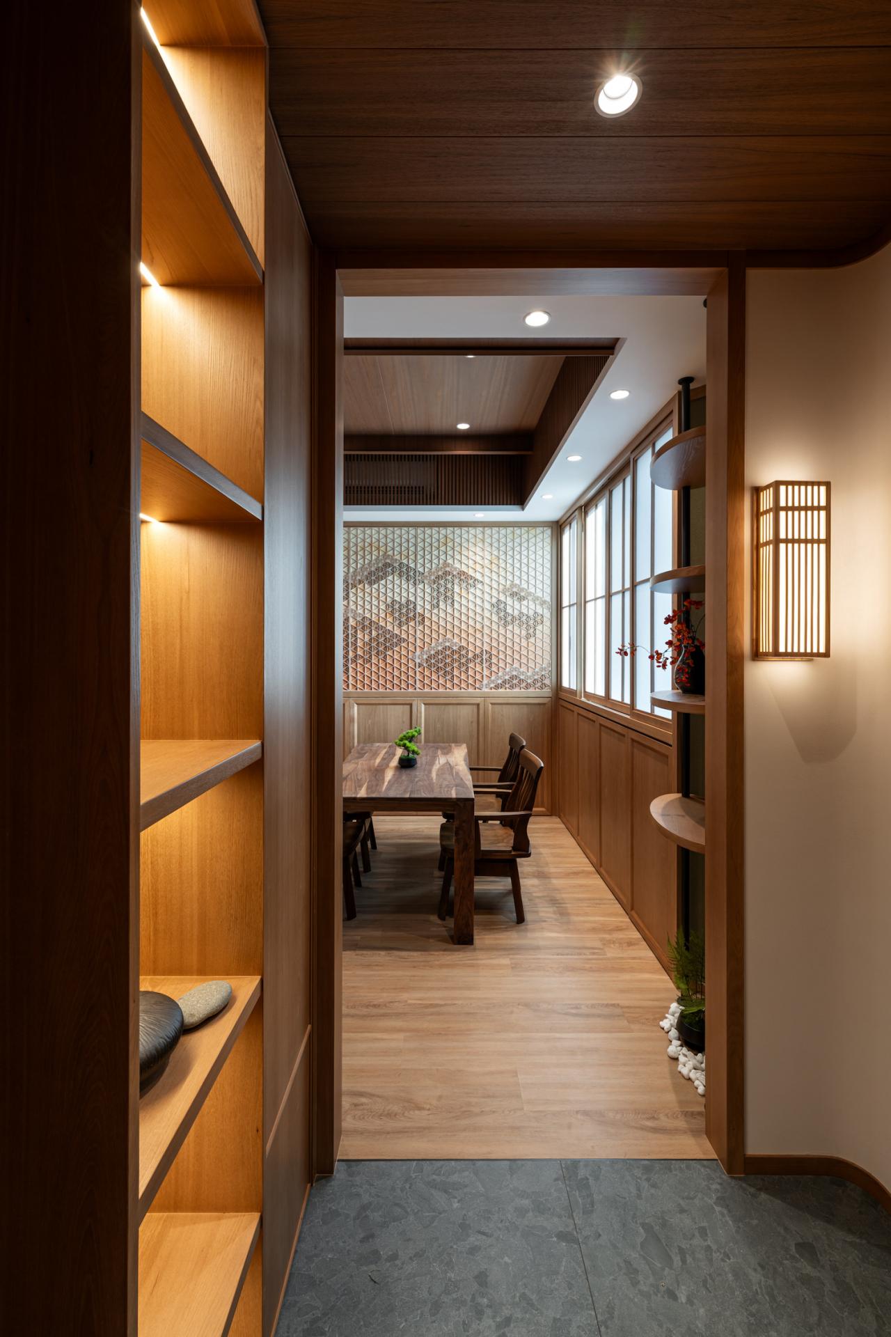 A Hong Kong Home Inspired by Japanese Hot Spring Resorts in St Michel Estate, Sha Tin