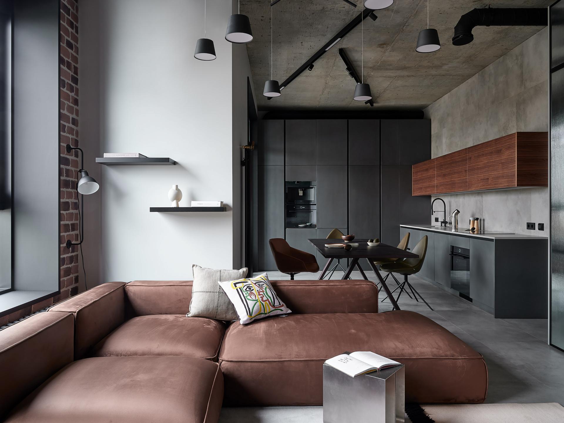 This Charming 680 sq. ft. Industrial Loft in Moscow is Home to a Couple and Their Cat