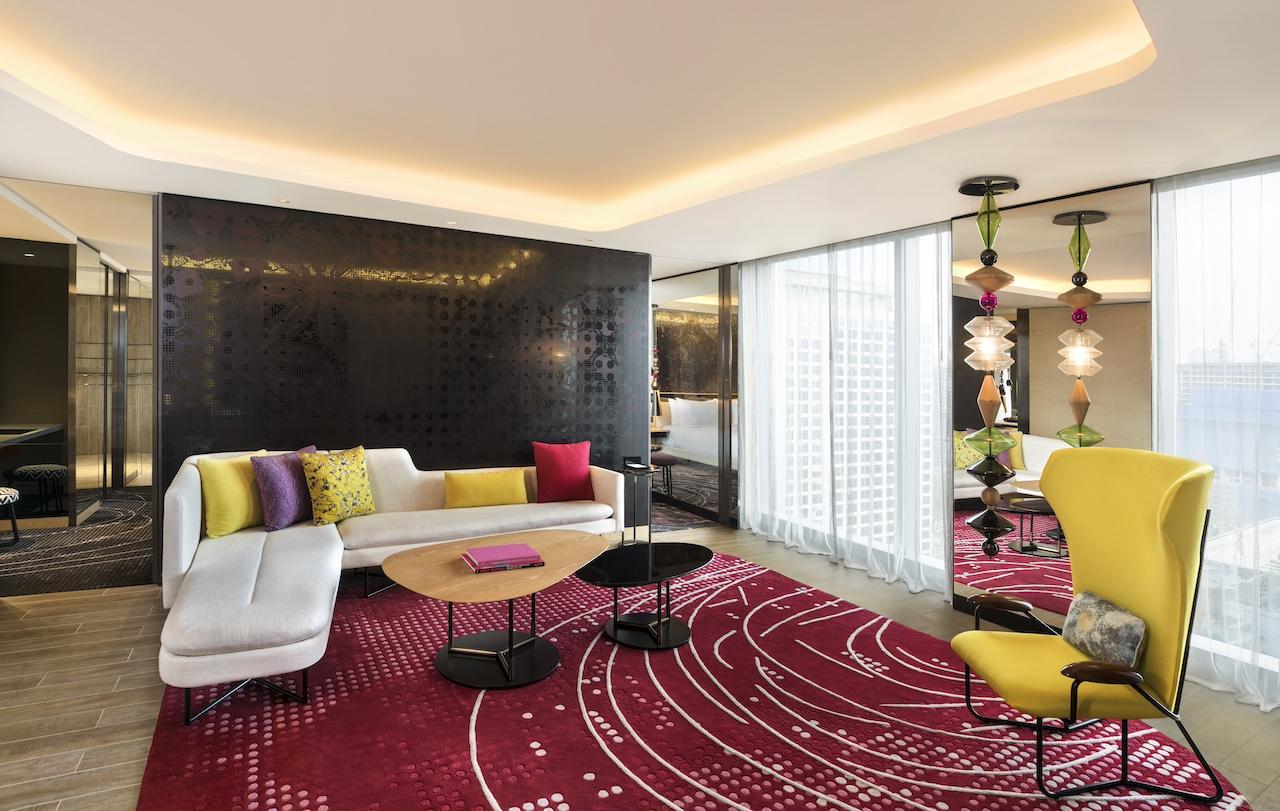吉隆坡Ｗ酒店鄰近雙子塔，新舊設計元素並陳