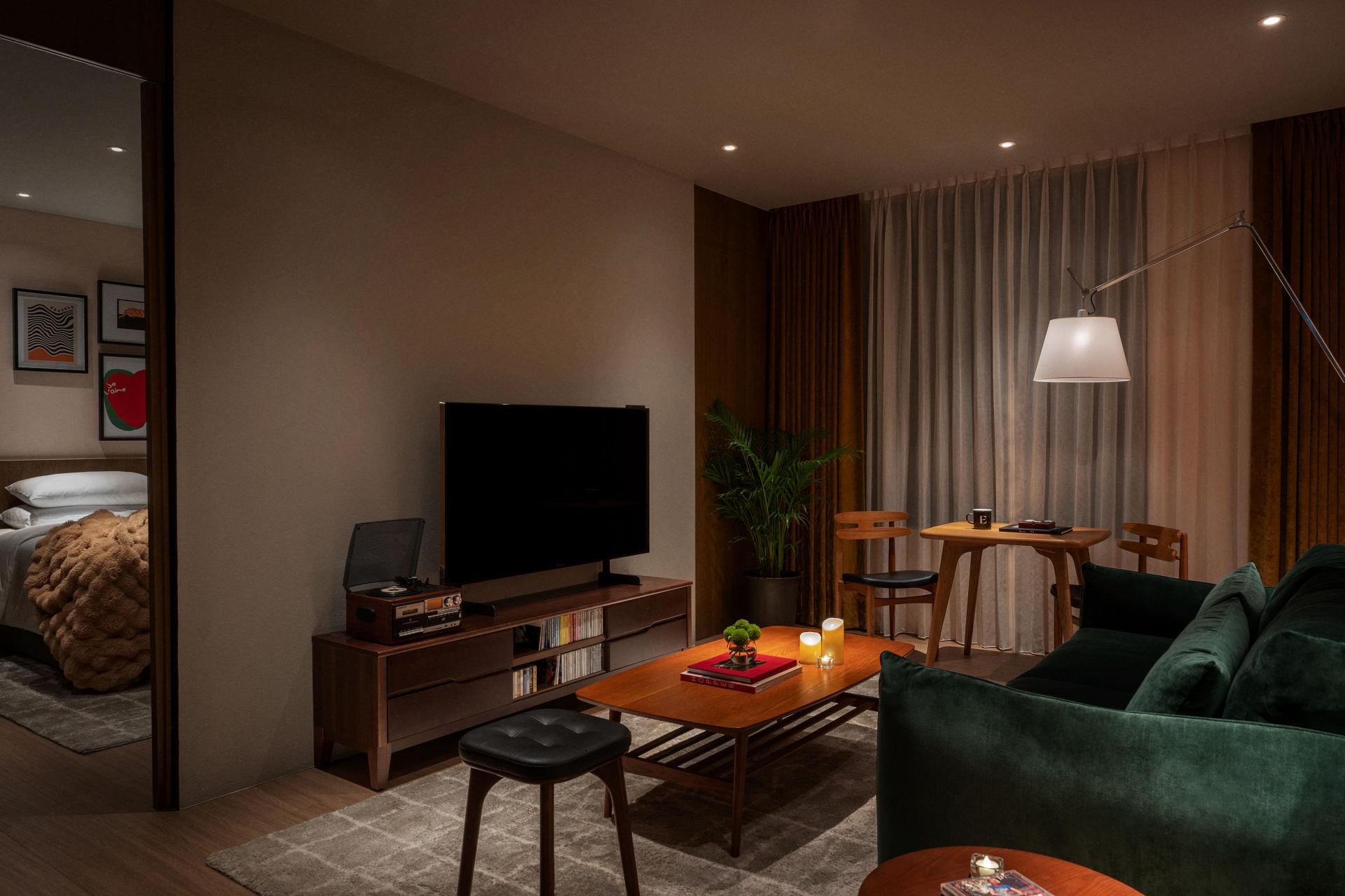 The Ipsos Hotel Taipei Is Replete with Modern Retro Flair