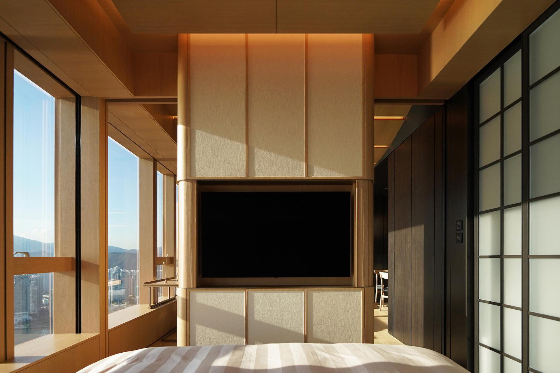 Inside a 667 sq. ft. West Kowloon Abode Balancing Light and Dark