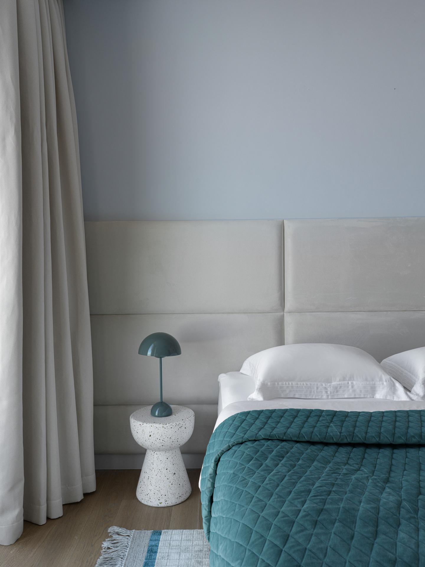 Inside an Easy-breezy Haven Governed by Soothing Shades of Blue