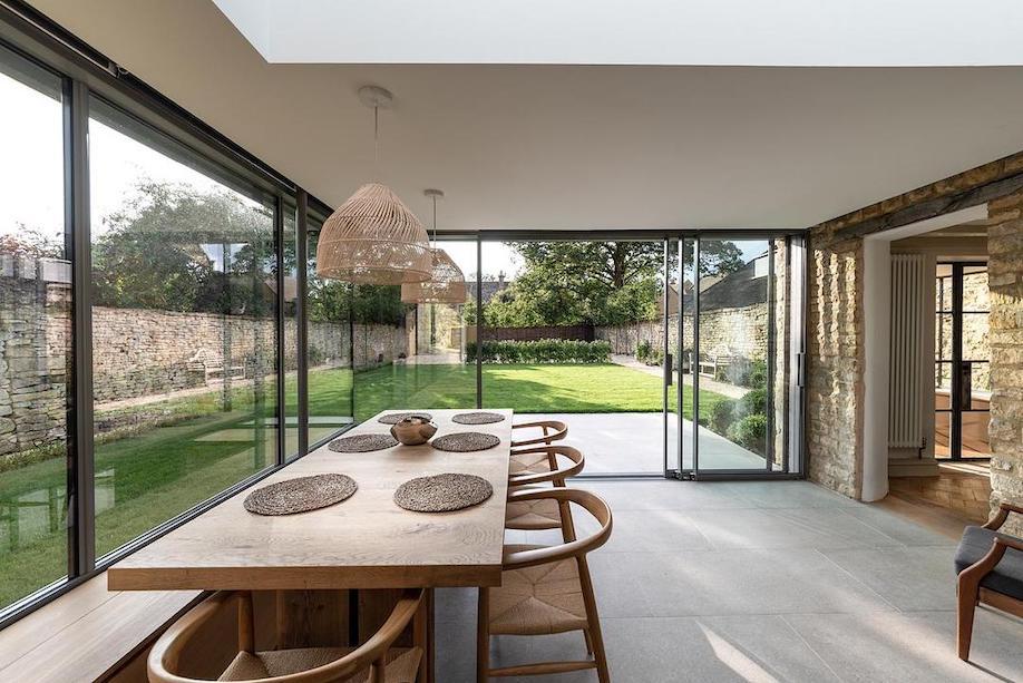 Design Storey Architects Bring 19th-Century Coach House in Cotswolds, England Back to Life